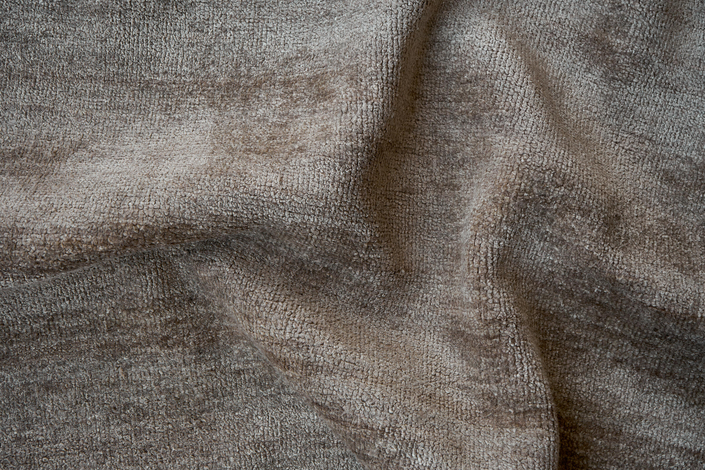 DISTRESSED SILK - TAUPE